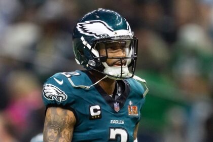 Darius Slay, 6-time Pro Bowl cornerback, announces retirement after 13 NFL seasons