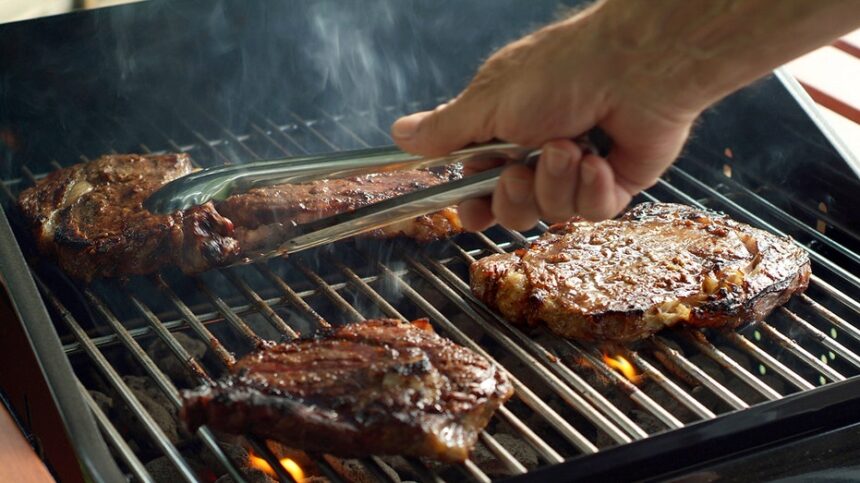 Award-winning chef says popular retailer has elite beef at bargain prices