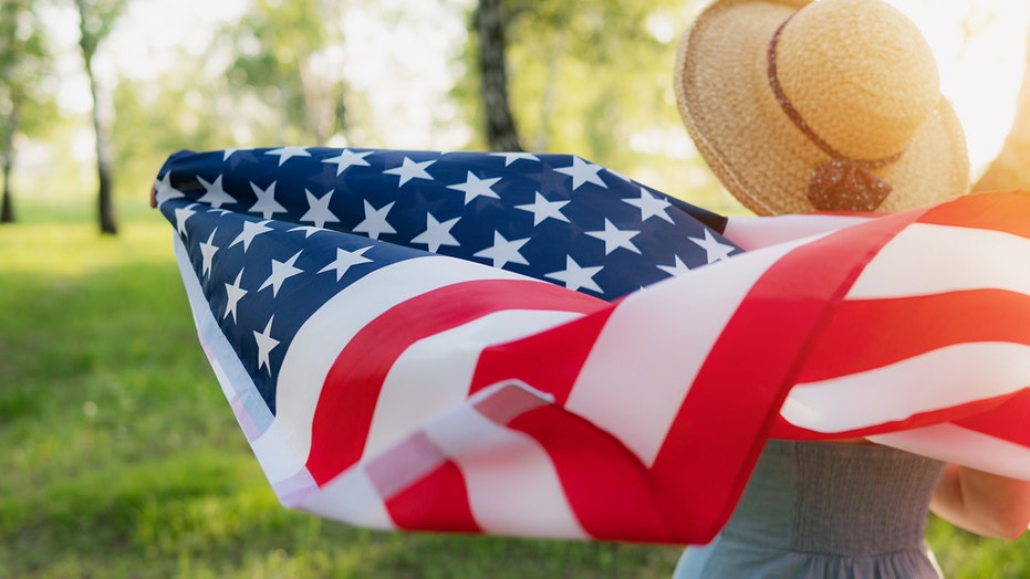 Don't let the heat ruin your Fourth of July plans â 13 products to help you stay cool