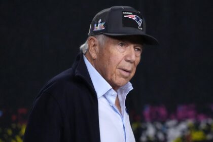 Macklemore ban by Robert Kraft draws fire from AOC and CAIR who advocate for free speech only when convenient